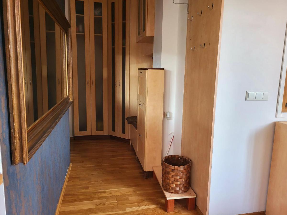Apartamento Sunny Panorama Flat Near Castle With Balcony